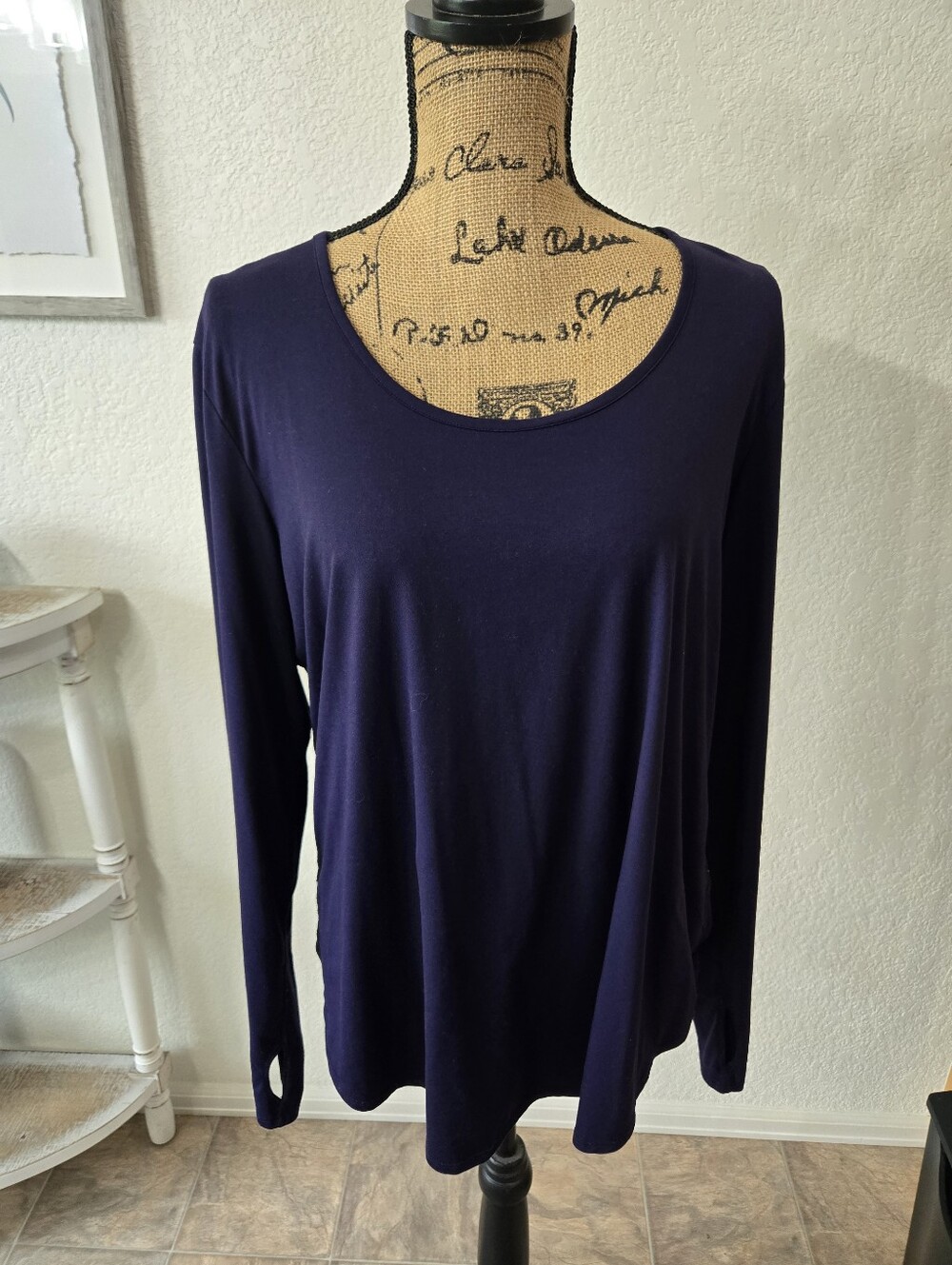 Champion Women’s Long Sleeve Scoop Neck Top - Navy